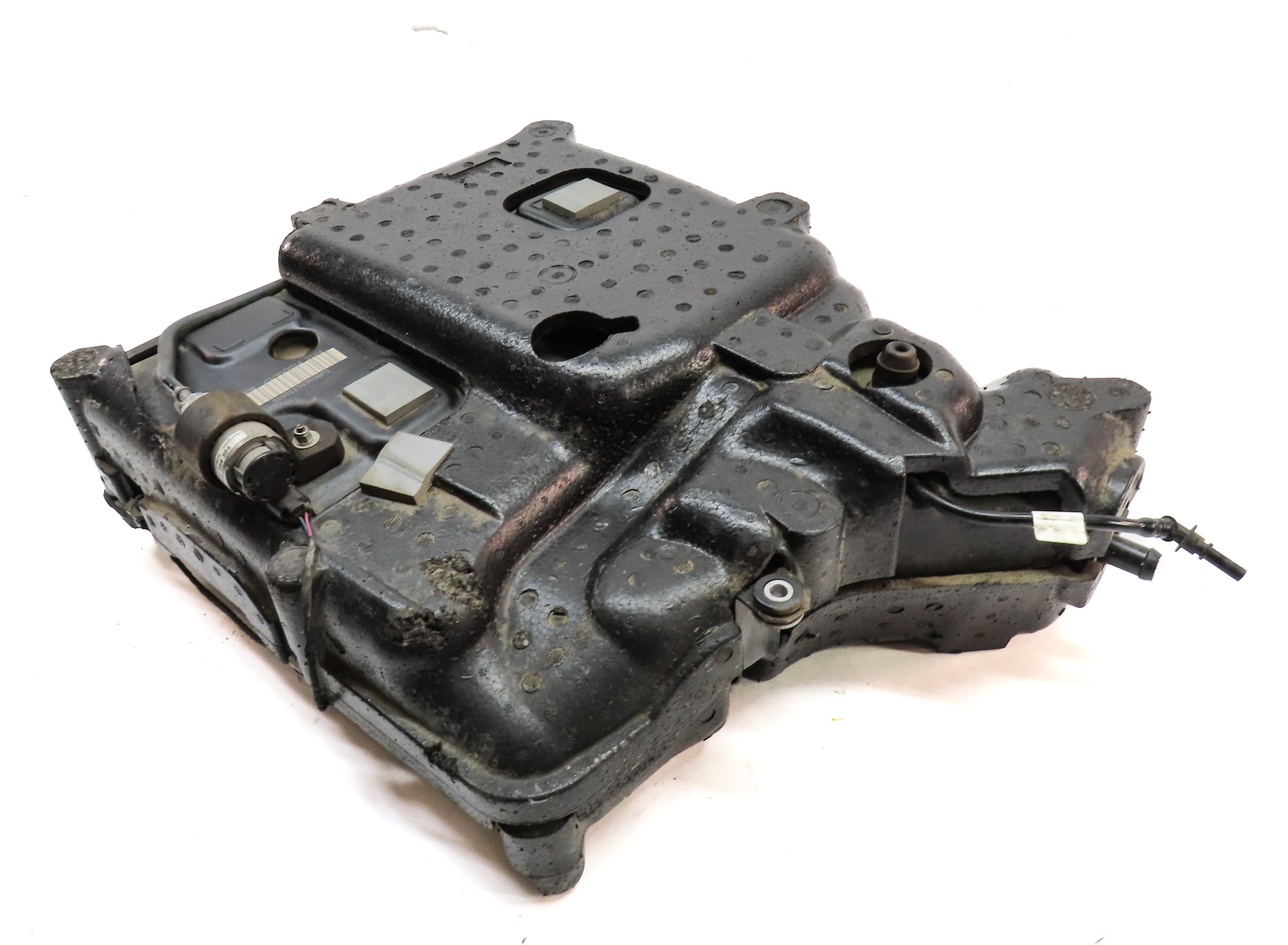 2014-2018 BMW X5 (F15) 3.0L N57Y DIESEL SCR DEF EXHAUST FLUID TANK (PASSIVE) — exact item pictured